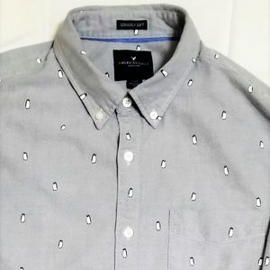 AE Penguin Print Button Up. Size M